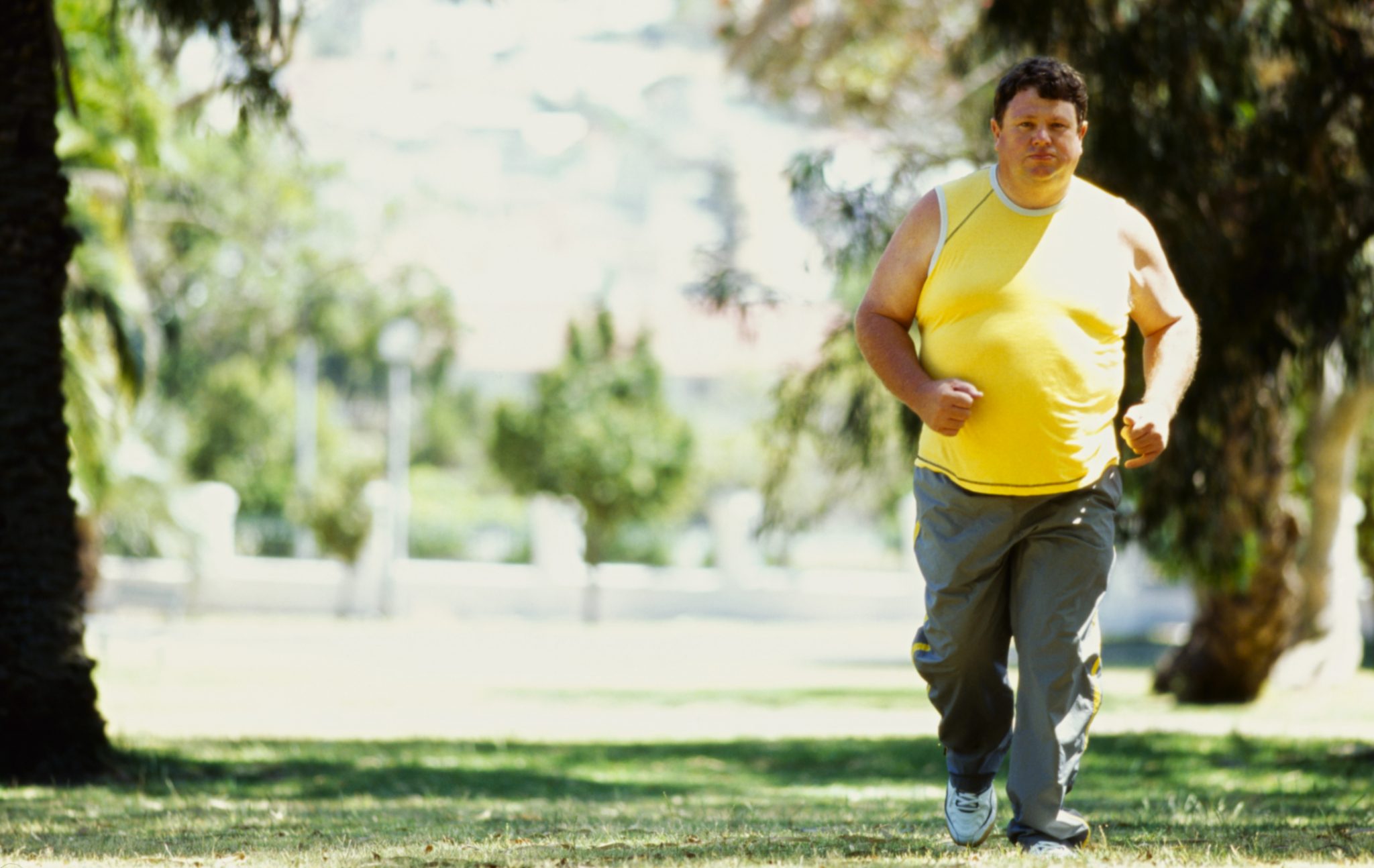 maninyellowwalking